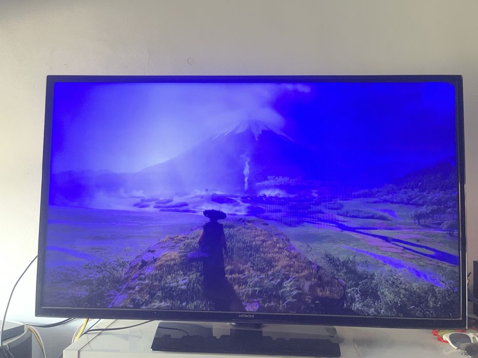 Televisão Hitachi 43” Smart TV