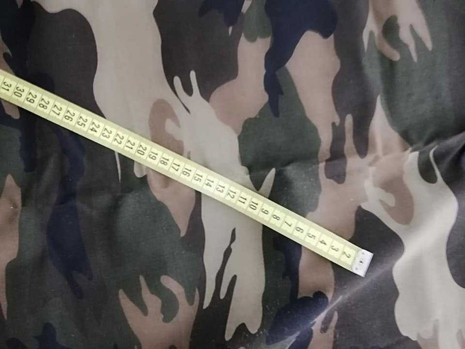 Patchwork fabrics for crafts.64730286487937121