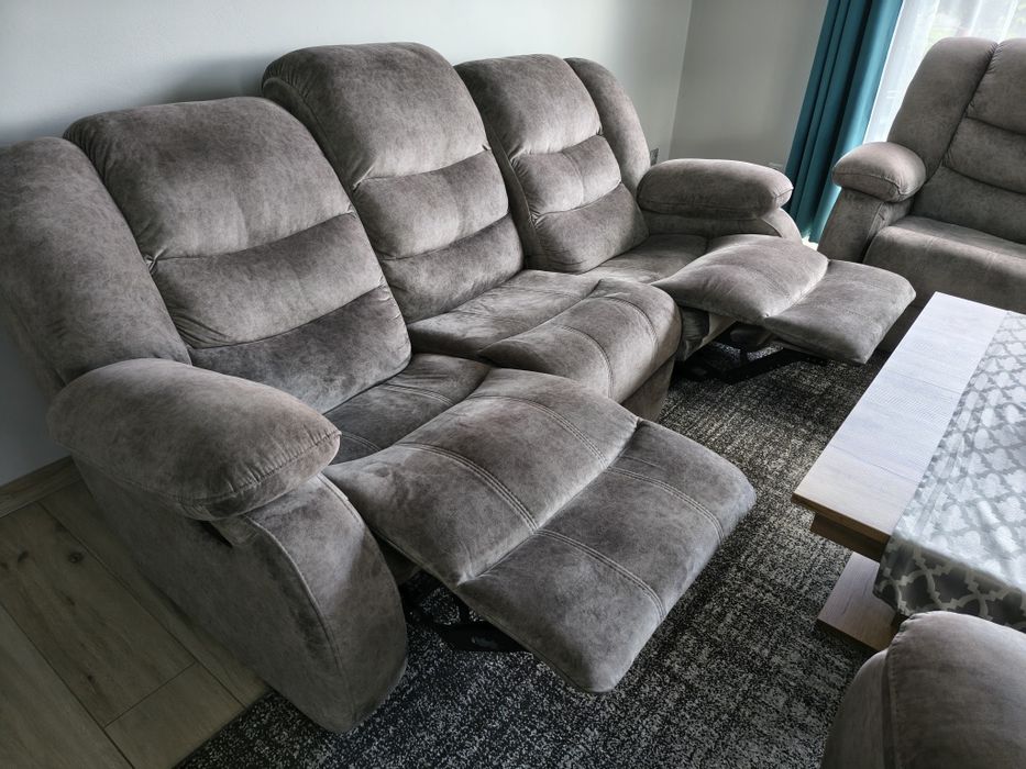 Komplet wypoczynkowy 3+2+1, funkcje relax, funkcja spania