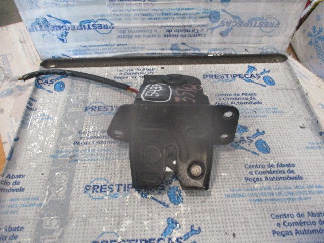Fechadura / fecho da mala KIA Rio III (UB)