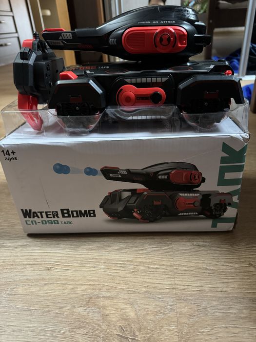 Дитячий танк WATER BOMB