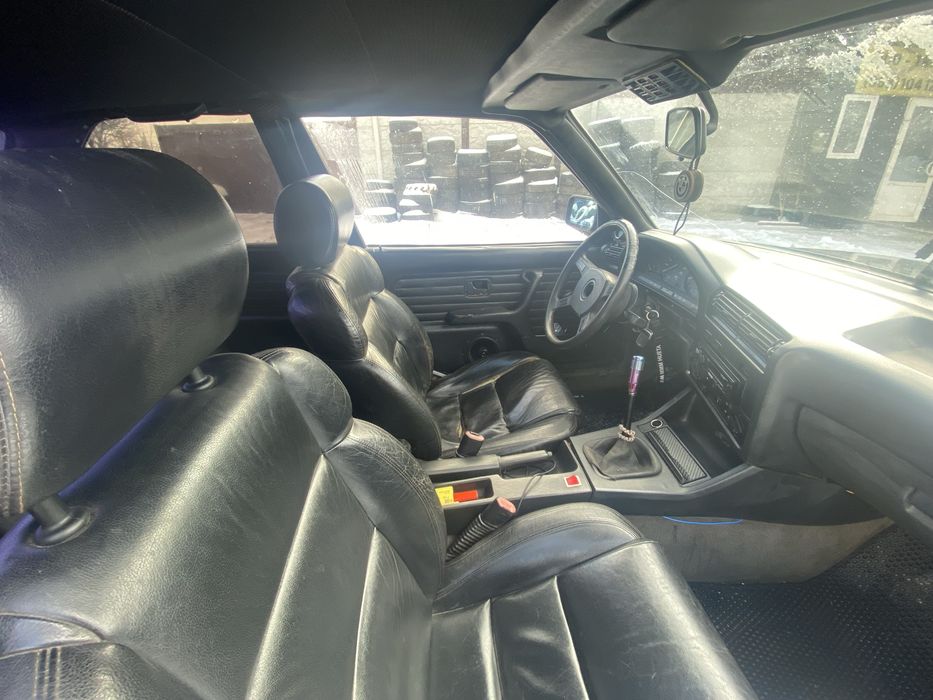 Продам бмв е30 купе