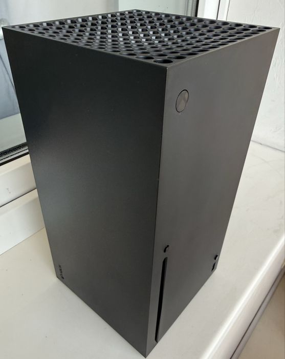 Ігрова консоль Microsoft Xbox series x 1tb