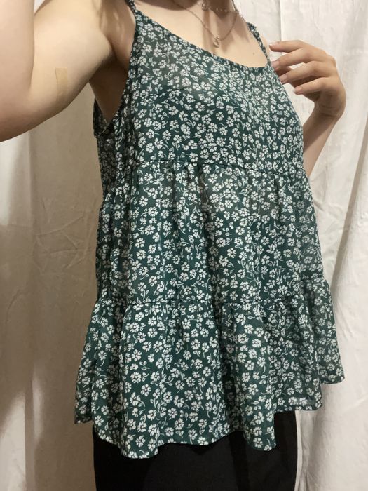 Майка зелененька