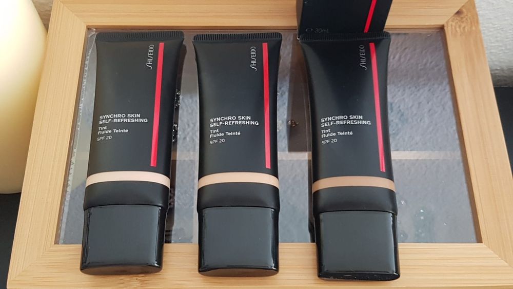 Тональный флюид Shiseido Synhro Self-Refreshing Tint SPF20,оригинал.