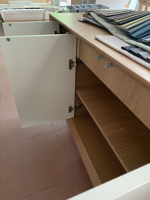 Aparador de Sala Madeira e Lacado