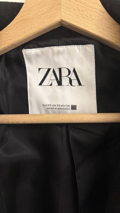 Пальто Zara спущений рукав