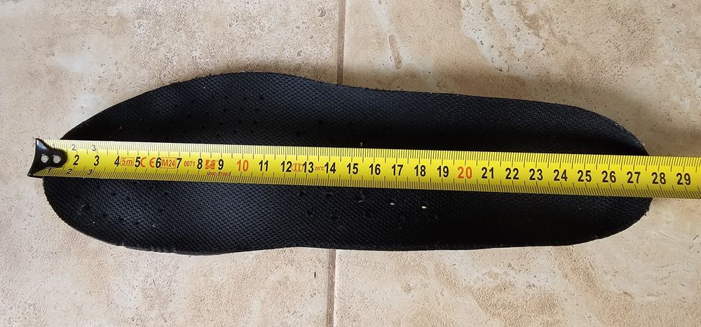 Asics Blast 2FF męskie rozmiar 42 wkładka 27,5