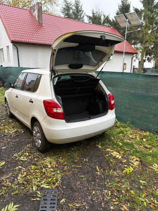 Skoda Fabia uszkodzony przód