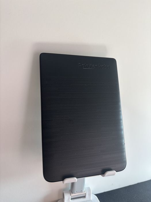 Kobo Clara HD (8 GB) - Caixa Original + Acessórios