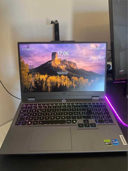 Lenovo LOQ 15IRX10 RTX 5060/i713650HX