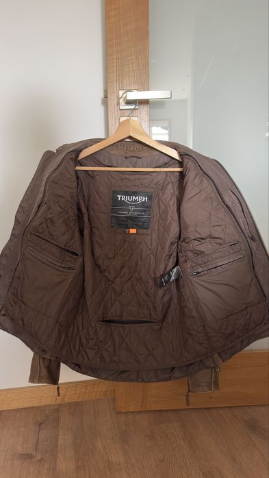 Casaco mota Triumph em pele