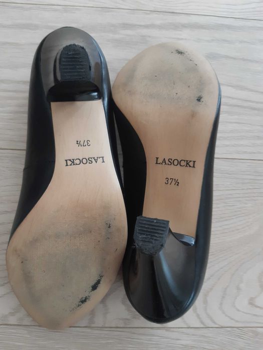 Czarne czółenka Lasocki skórzane NOWE 37,5