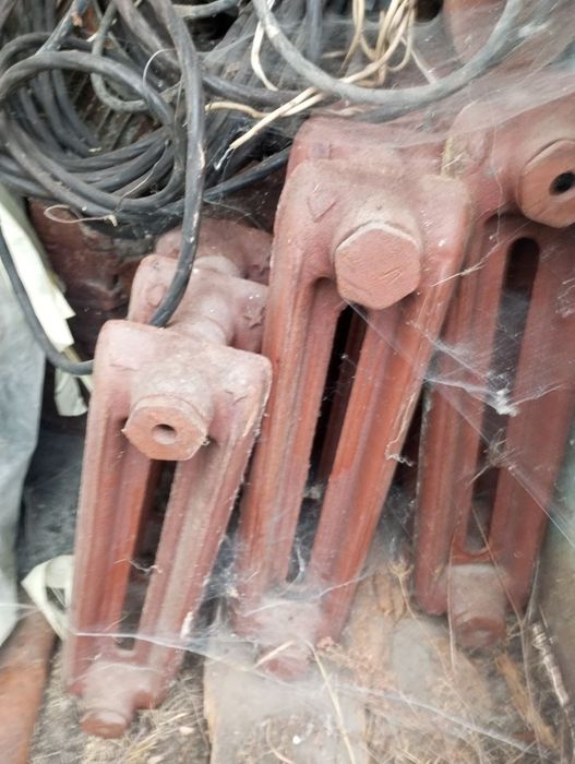 Чавунні батареї.