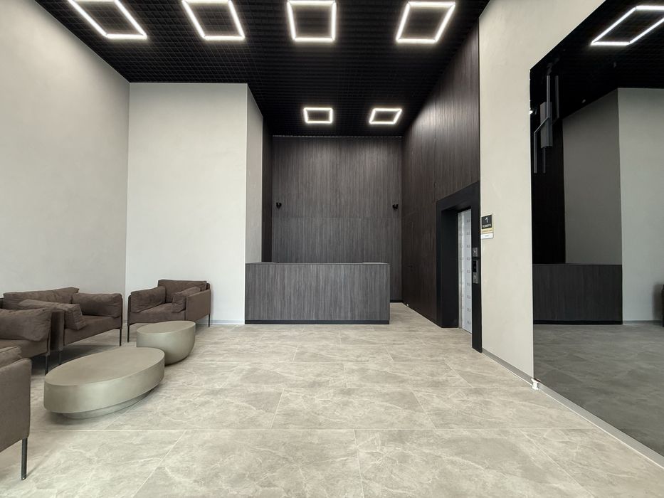 Продаж квартири в житловому комплексі бізнес класу