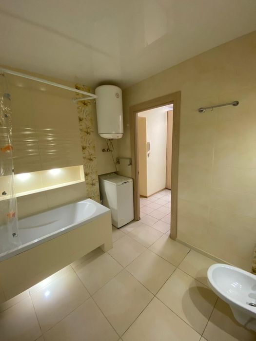 Квартира подобово, погодинно 2 кв на набережній Сонячній