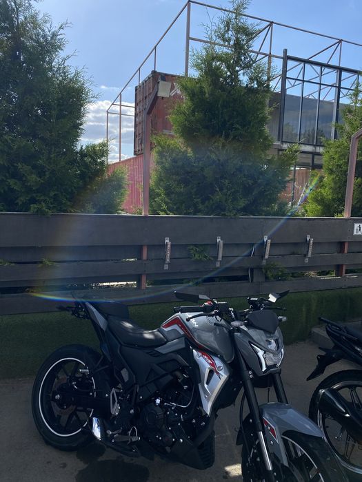 Продам Lifan sr220