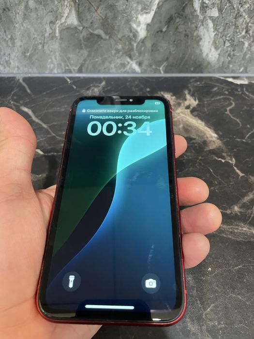 Продам айфон хр 128 red