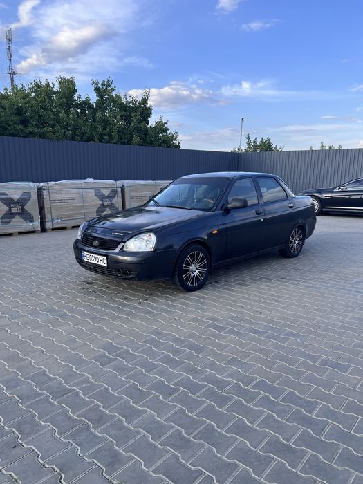 Продаю авто Lada Priora