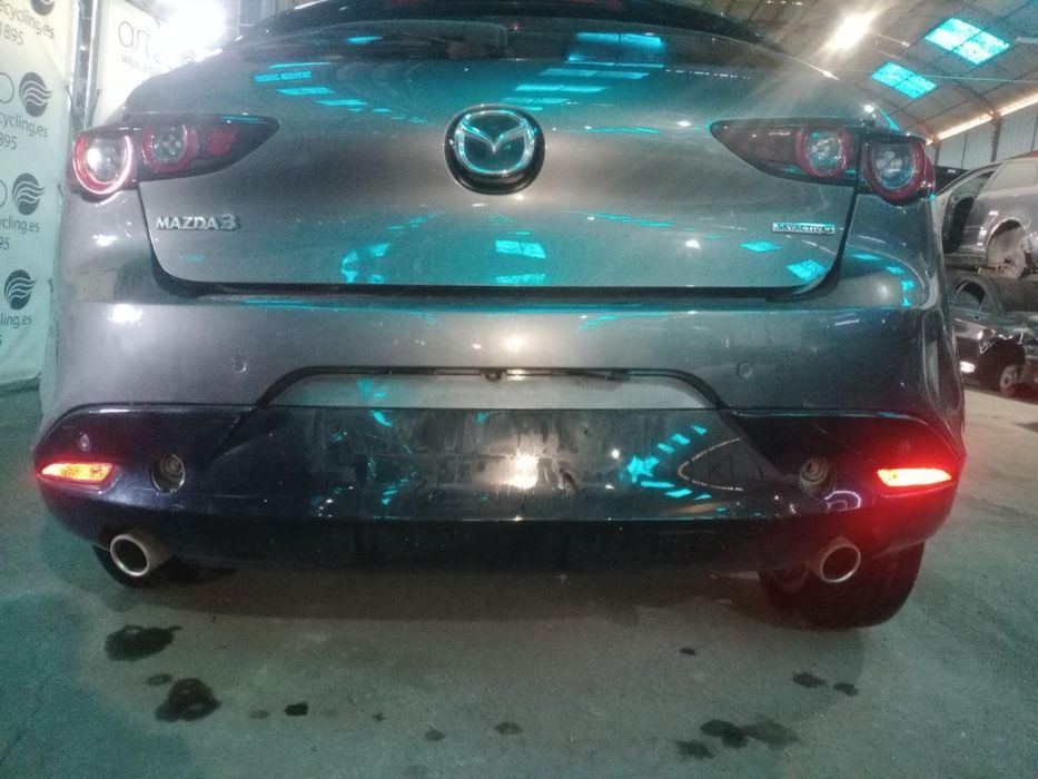 Capô Mazda 3 Berlina Bp