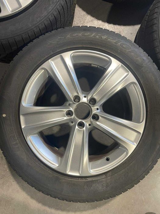 Mercedes GLC R18"