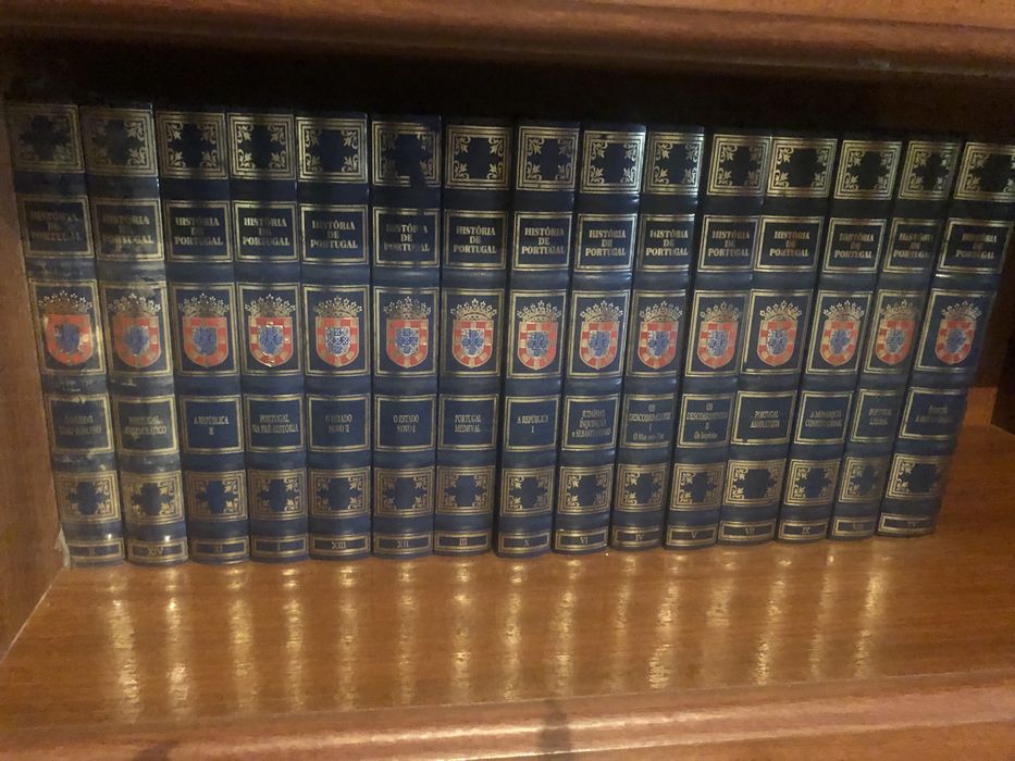 Coleçao completa “historia de portugal”