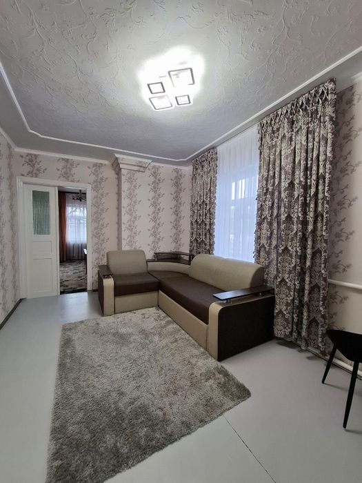 Оренда частини будинка район Старе місто