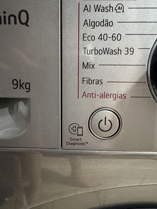 Máquina de lavar a roupa LG