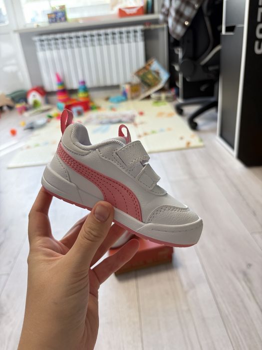 Кросівки Puma на дівчинку 20р