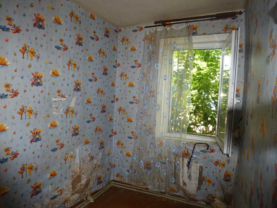 Терміново продам будинок в м. Зміів
