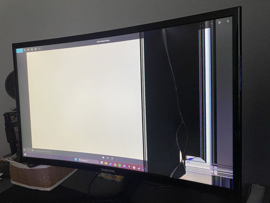 Monitor samsung 144hz uszkodzony