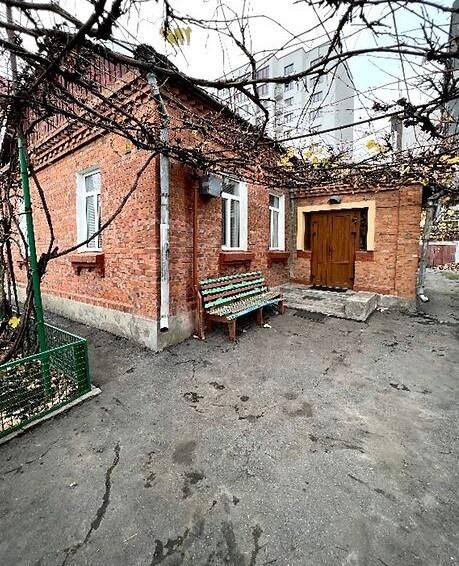 Будинок в центрі! 200м до Либідь Плази!