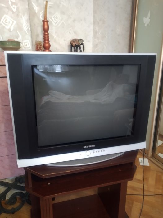 Продам телевизор Samsung