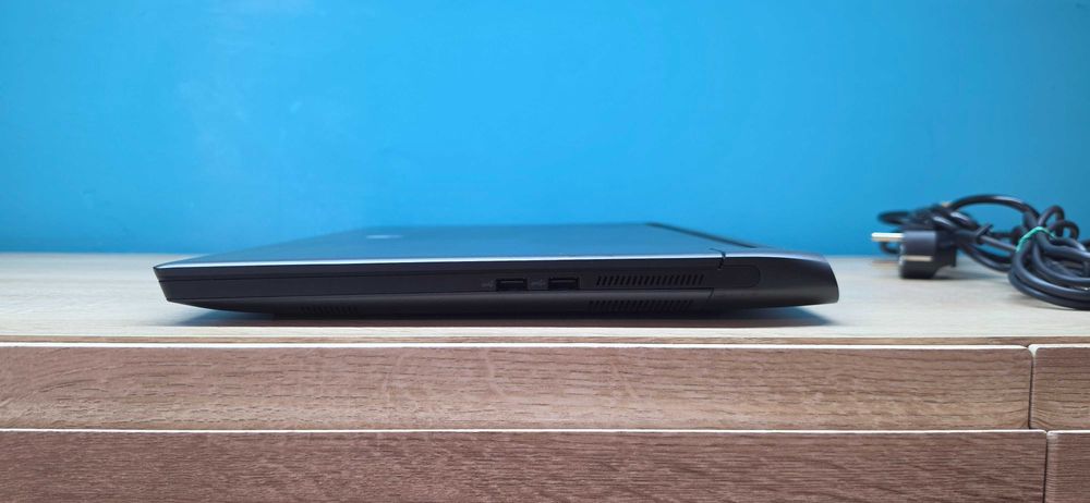 Dell Alienware M17 R5 17", Ryzen 7 6800H, RTX 3070Ti 8GB, 16GB Ram, 1TB dysk