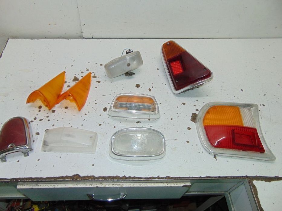 Peugeot antigos farolins