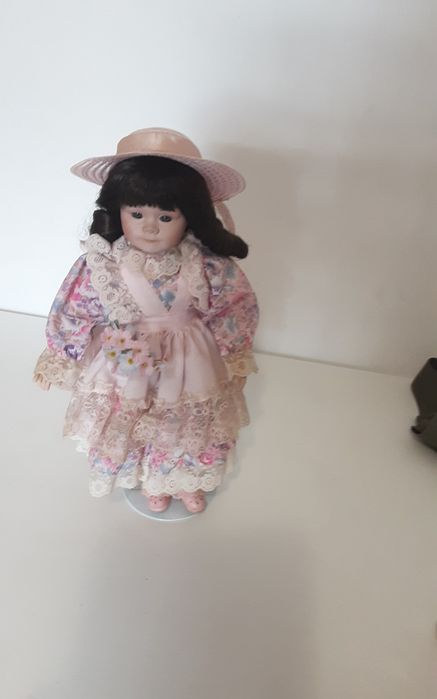 Boneca dama antiga
