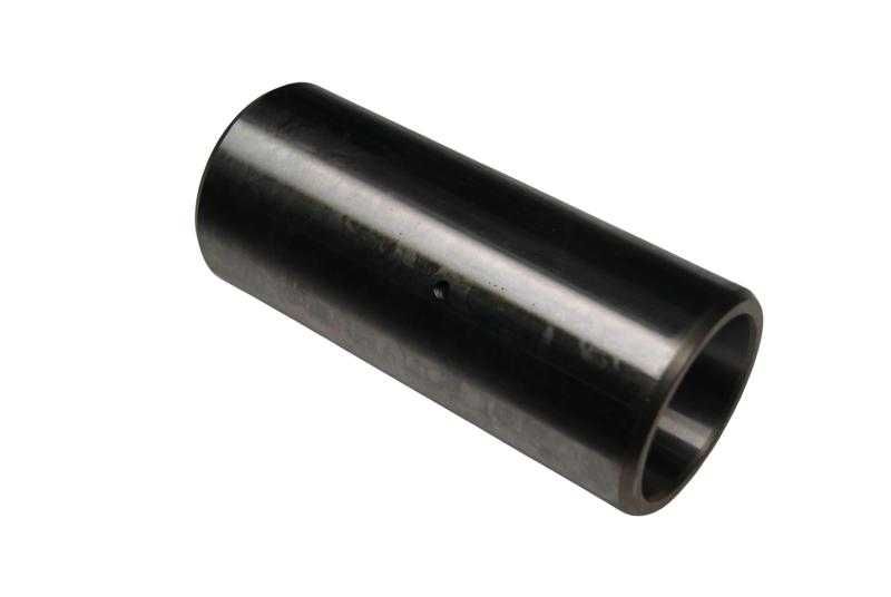 TULEJKA ZAWIESZENIA KÓŁ LTZ-55A Tulejka przedniego napędu T40 LTZ T-40