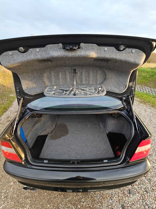 BMW Seria 3 E46 320i 170KM Gaz