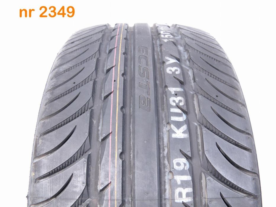 Kumho Ecsta SPT 245/35 R19
