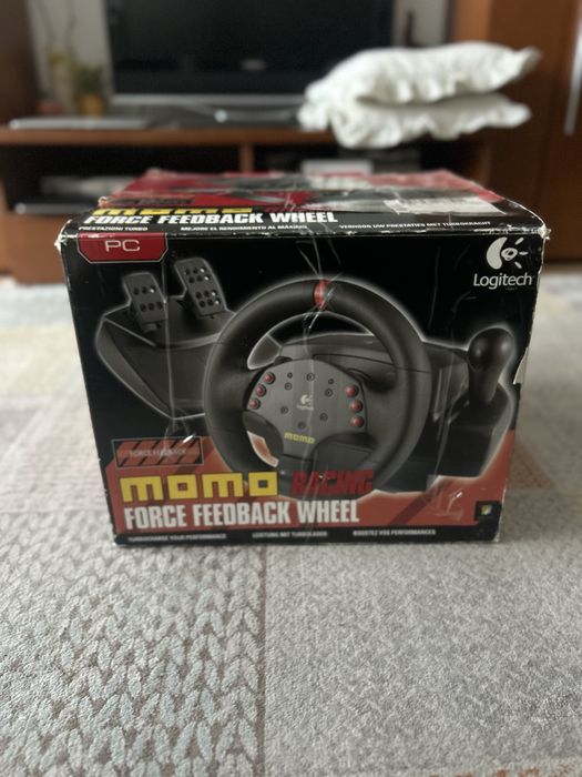 Ігровий руль logitech momo r