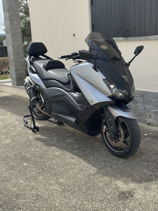Yamaha T max 530