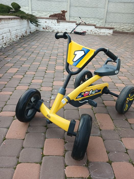 Веломобіль велосипед  berg