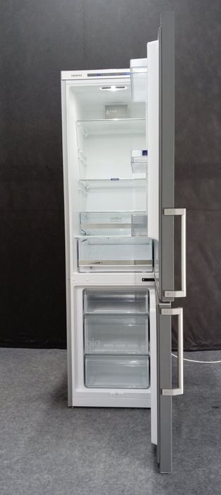 Холодильник Siemens