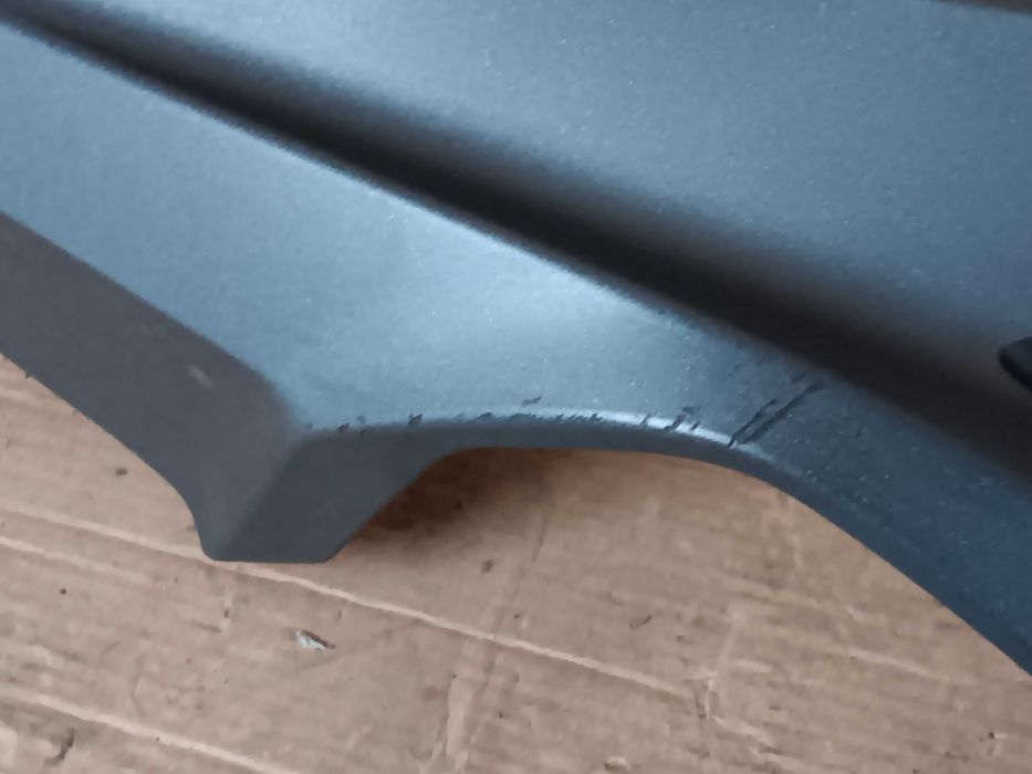 Carenagem inf esq tras Honda NSS125/ 300 / 350 Forza versão 18 a 24
