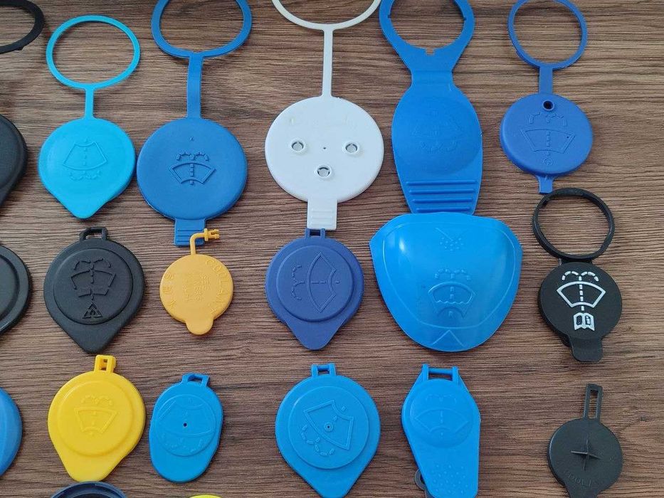 Кришка бачка склоомивача VW Honda Peugeot Citroen  Skoda Ford Renault