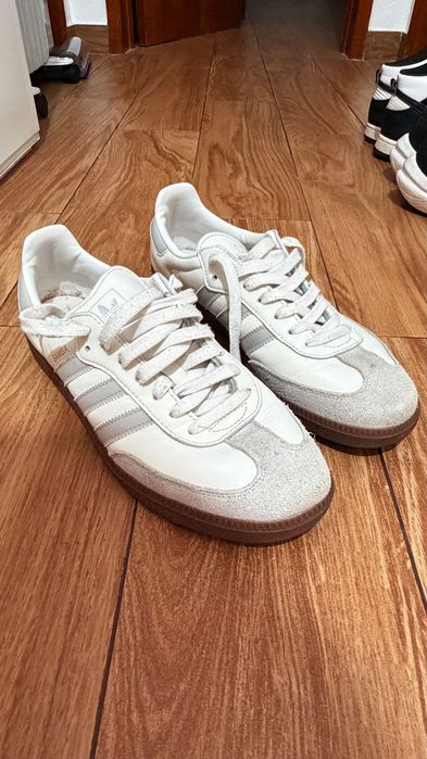 Tênis Nike e adidas