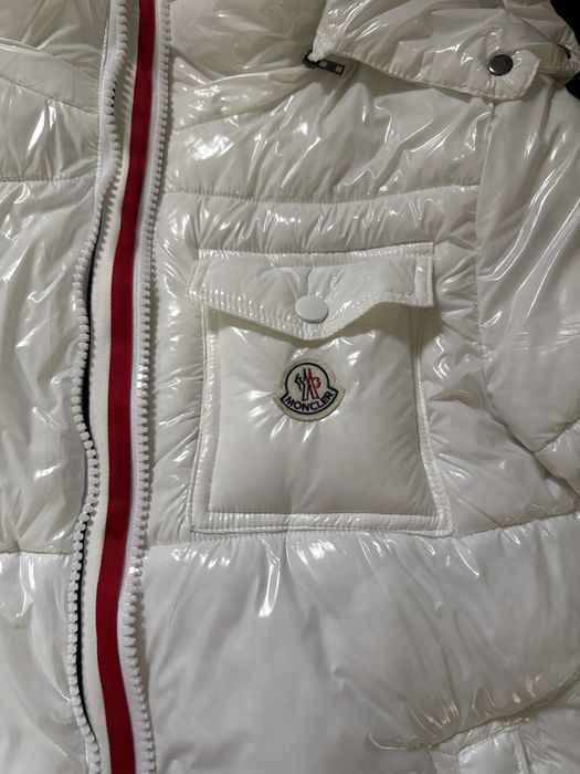 Puffer moncler branco