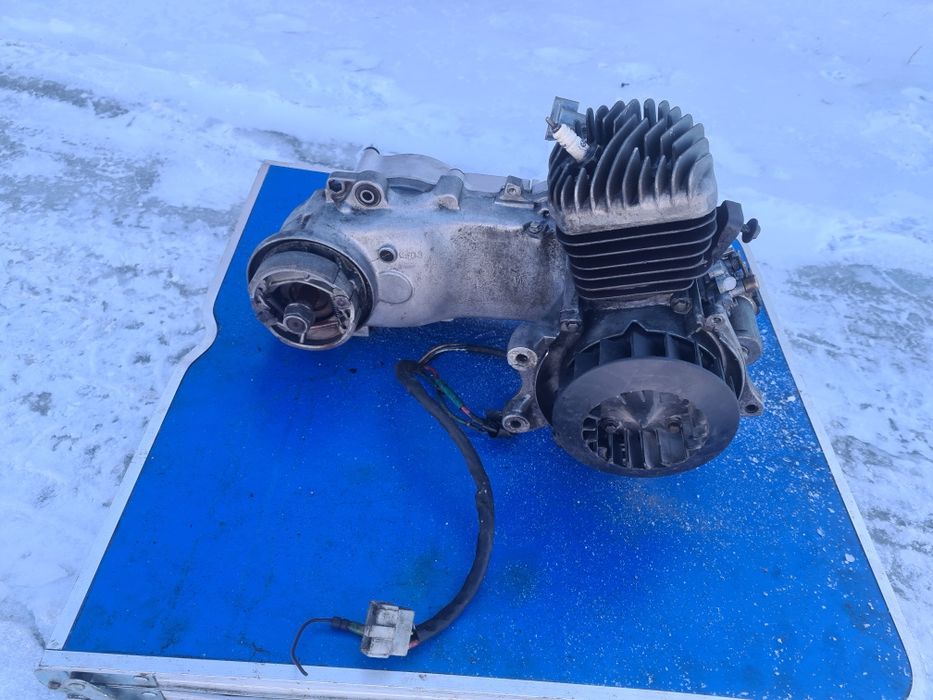 Двигун Honda dio 18 27 28 tact 16 24 30 51 Honda journo af18 af24