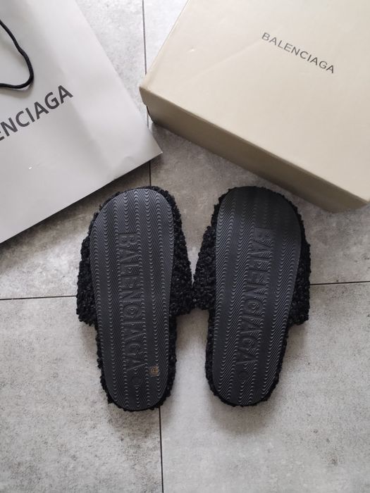 Balenciaga klapki rozmiar 42