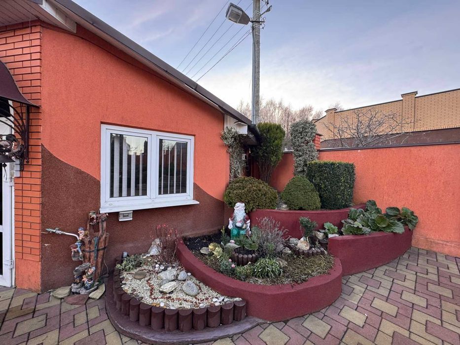 Продаж елітного будинку Півд.-Зах.район